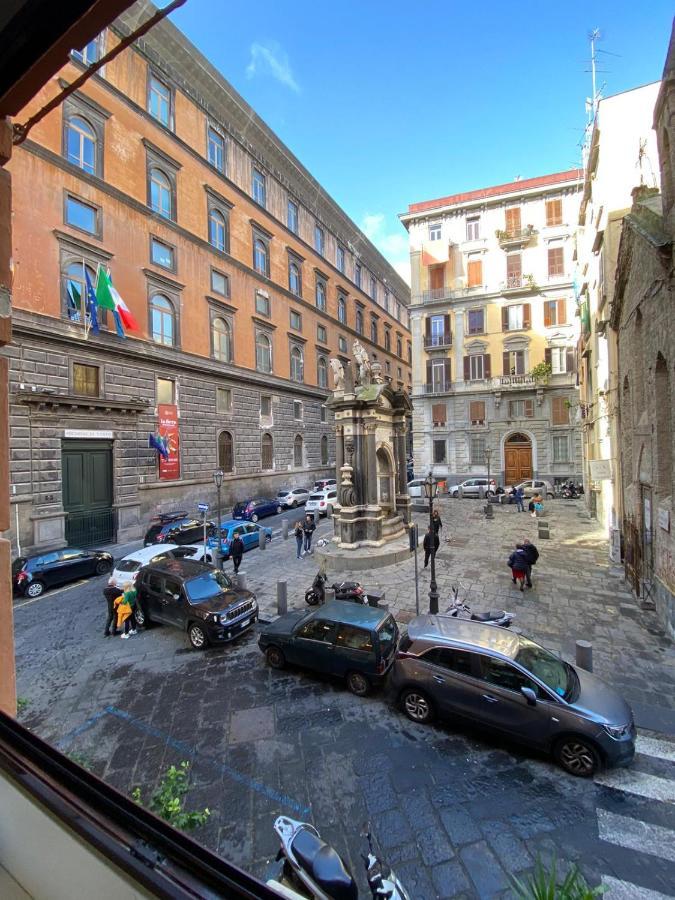 Archivio Storico Napoli Centro Bed & Breakfast Bagian luar foto