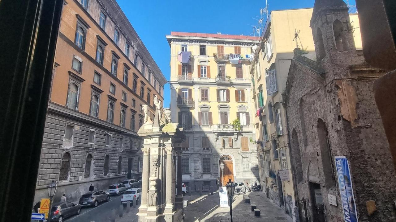 Archivio Storico Napoli Centro Bed & Breakfast Bagian luar foto