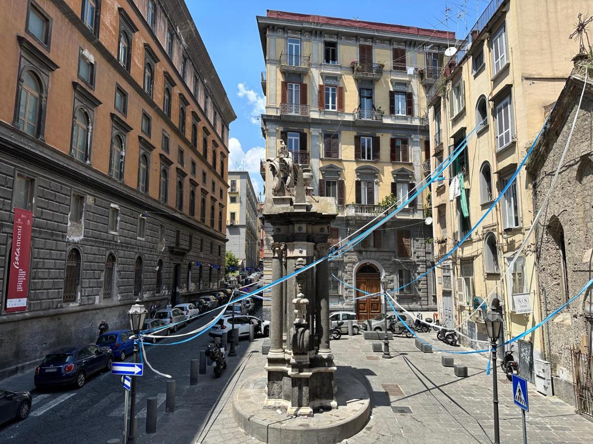 Archivio Storico Napoli Centro Bed & Breakfast Bagian luar foto