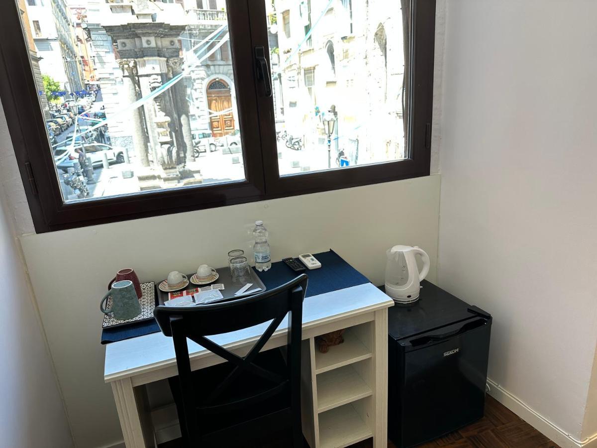 Archivio Storico Napoli Centro Bed & Breakfast Bagian luar foto