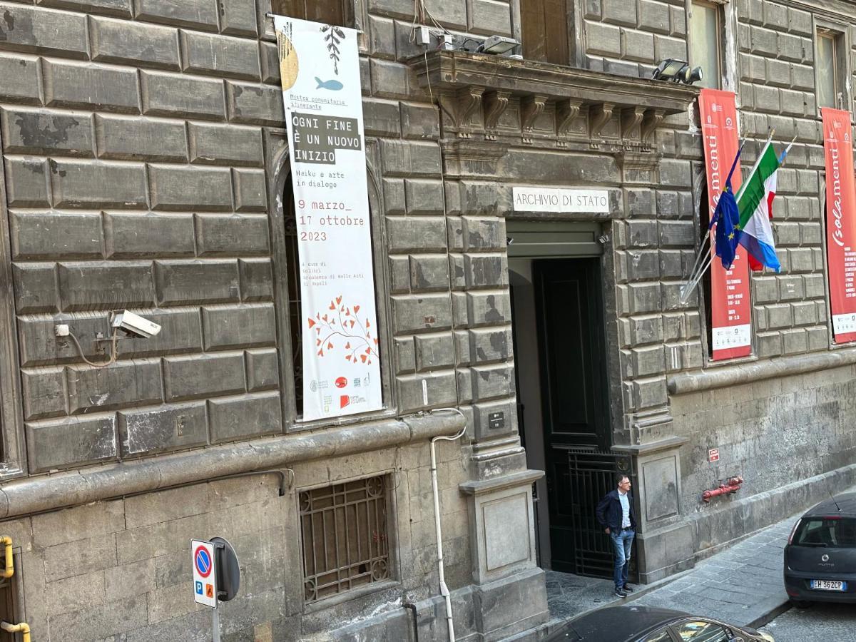 Archivio Storico Napoli Centro Bed & Breakfast Bagian luar foto